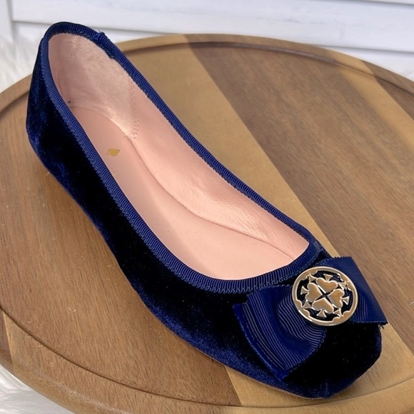 KATE SPADE l Blue Crush Velvet Gold Logo Detail Ballerina Flats Sz. 6 Balletcore - Picture 12 of 12